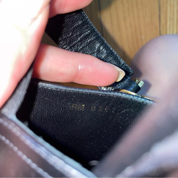 EUC Givenchy G Chain Slingback Leather Flats Mules with Gold Chain - Picture 7 of 11